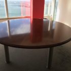 round glossy office table